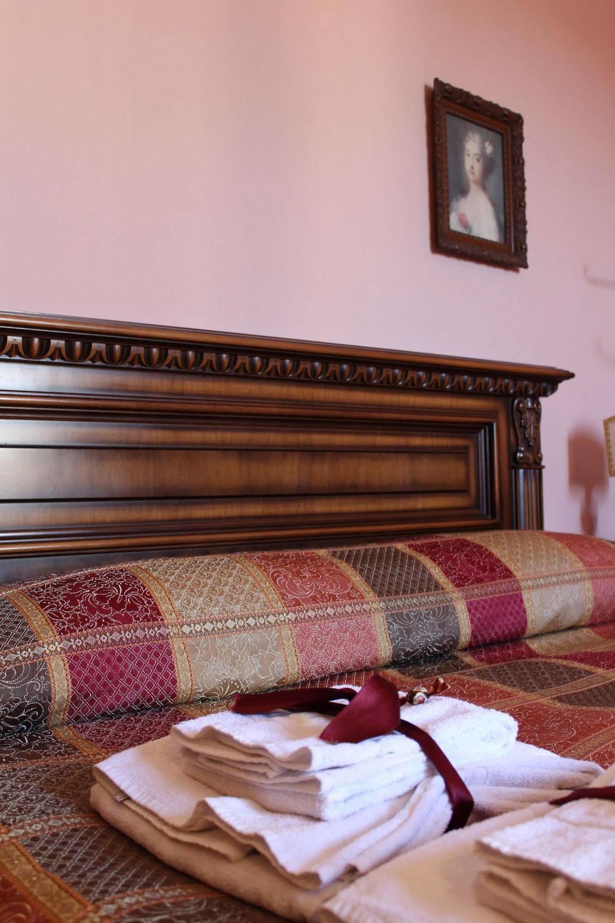 B&B Palazzo Migliani Асколи Пичено Екстериор снимка